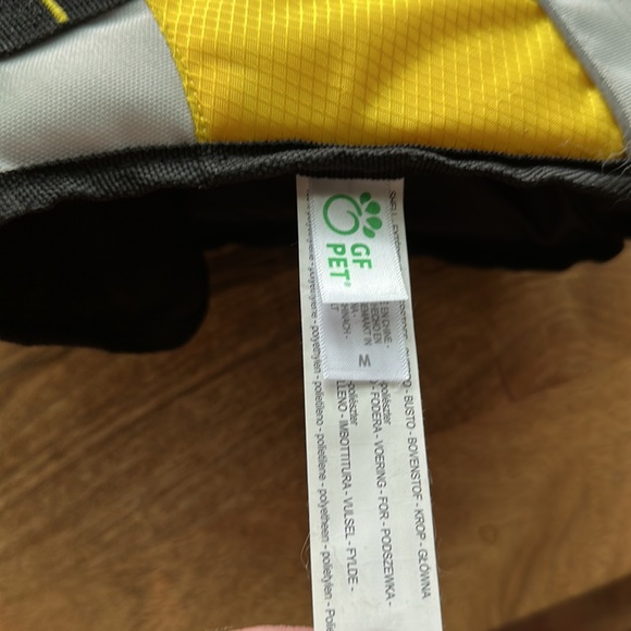 GF Pet Medium Dog Life Jacket (Size M) - Picture 4 of 4